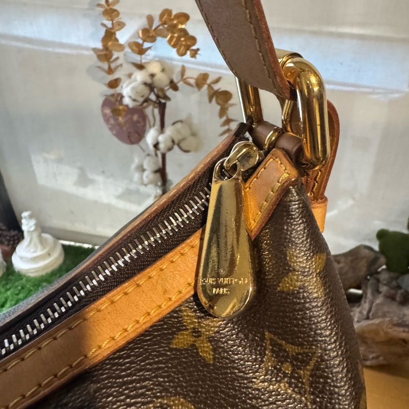Louis Vuitton Monogram Tulum金扣肩背袋-24
