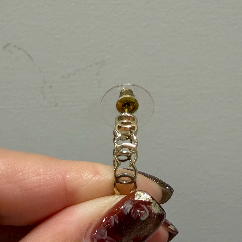 Chanel 雙C logo串連耳針式耳環-3