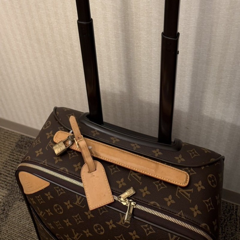 Louis Vuitton M23293 20吋行李箱-7