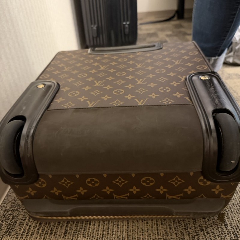 Louis Vuitton M23293 20吋行李箱-14