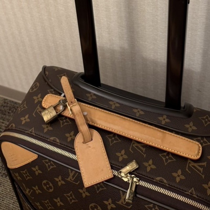 Louis Vuitton M23293 20吋行李箱-25