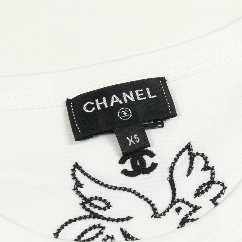 香奈兒 COCO 標誌 T 卹，短袖，XS 碼，純棉，白色，二手女款-2