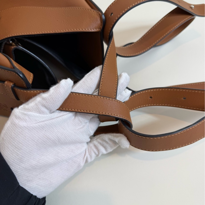 Loewe 羅意威 Hammock吊床 焦糖色 小號-8