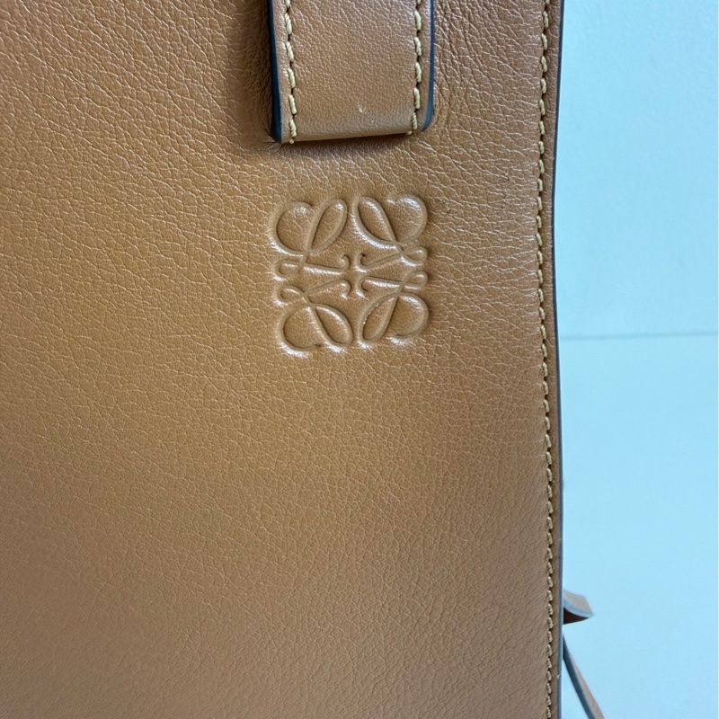 Loewe 羅意威 Hammock吊床 焦糖色 小號-16