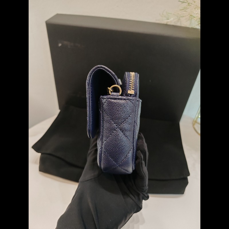 Chanel woc 22S Navy-2