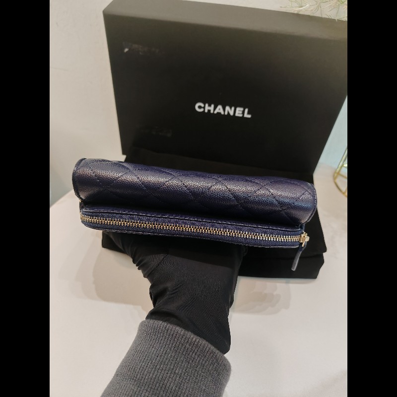 Chanel woc 22S Navy-5