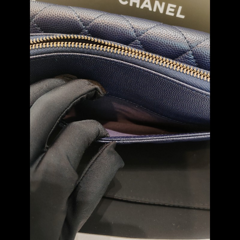 Chanel woc 22S Navy-17