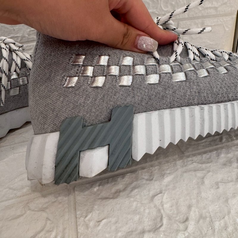 HERMES 灰拚銀方塊運動鞋-5