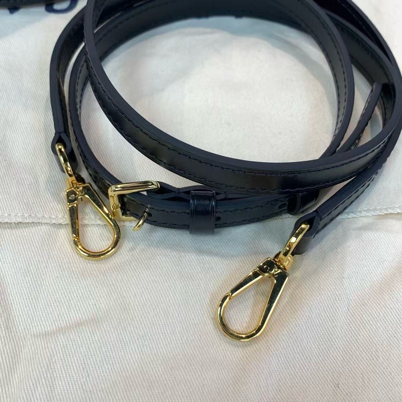 LV Cannes發財桶-8