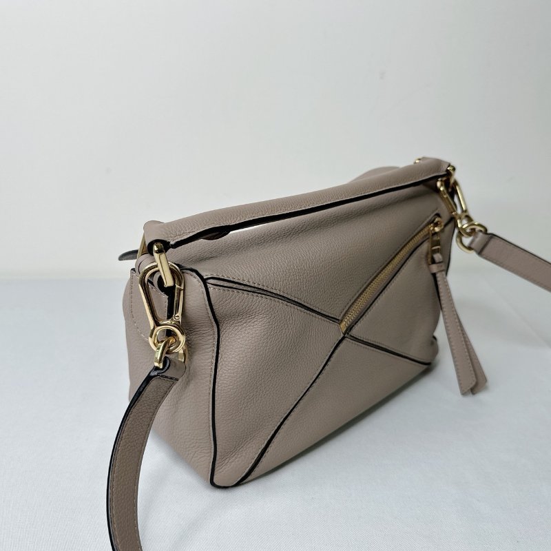 LOEWE Puzzle 粒面小牛皮小款手提包-5