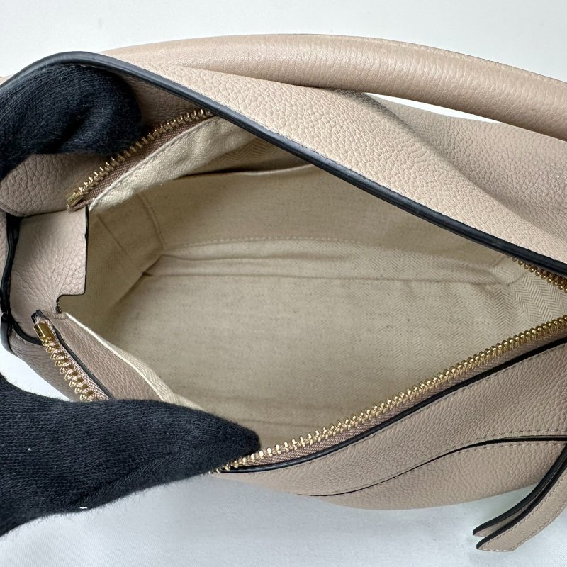 LOEWE Puzzle 粒面小牛皮小款手提包-7