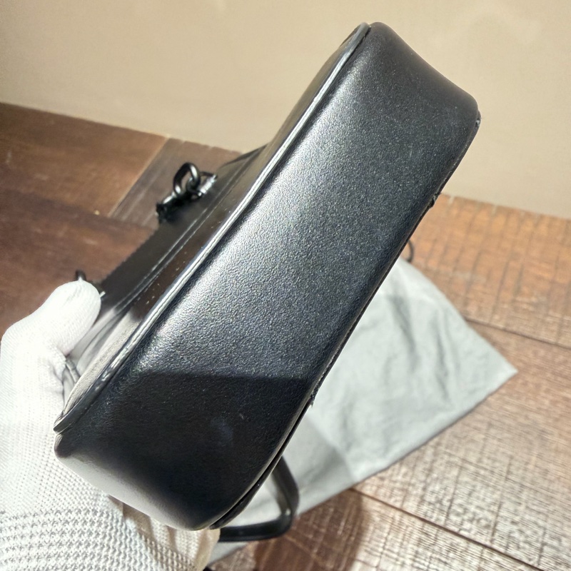 BALENCIAGA巴黎世家 菱格紋斜挎小包/手機包-9