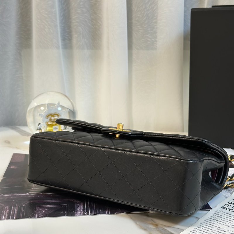 CHANEL 經典口蓋包 CF25 - 羊皮黑金26開-5