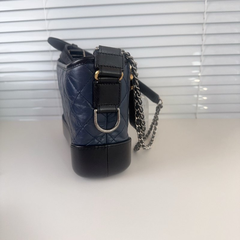 Chanel香奈兒 藍黑拼色流浪包 小號 25開無卡 經典菱格紋牛皮-2