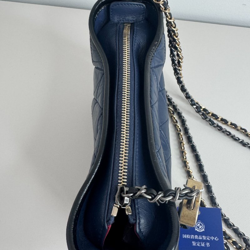 Chanel香奈兒 藍黑拼色流浪包 小號 25開無卡 經典菱格紋牛皮-12