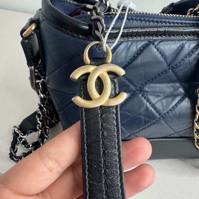 Chanel香奈兒 藍黑拼色流浪包 小號 25開無卡 經典菱格紋牛皮-15