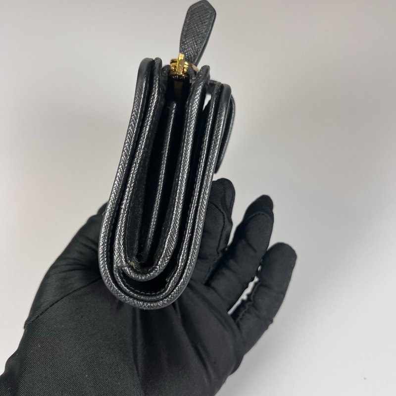 PRADA 黑色尼龍釦式短夾-2