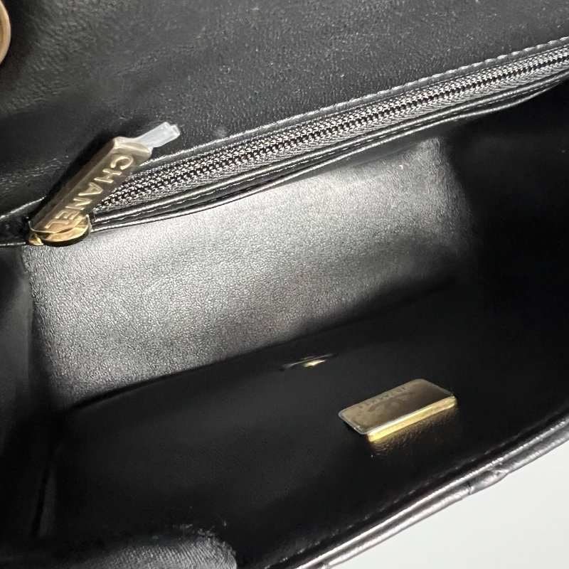 CHANEL 晶片款 A35200 黑羊皮淡金扣 COCO17 方胖子-6