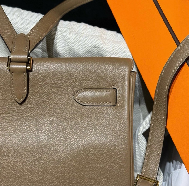 98新 D刻 愛馬仕/Hermes Kelly ado 威馬犬米色 金扣 evercolor皮-4