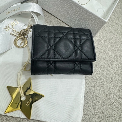 Dior 經典短夾
