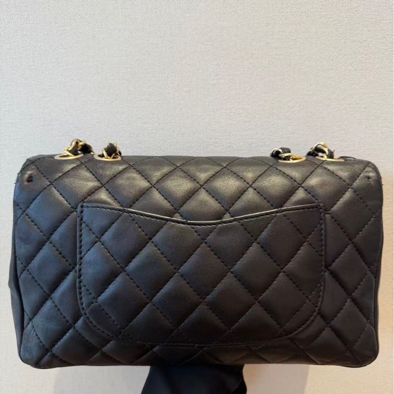 CHANEL CLASSIC FLAG LAMBSKIN-2