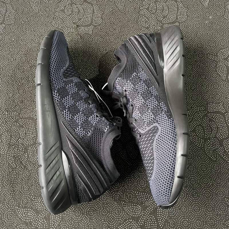 lv黑藍棋盤格運動鞋41.5碼，成色充新-6