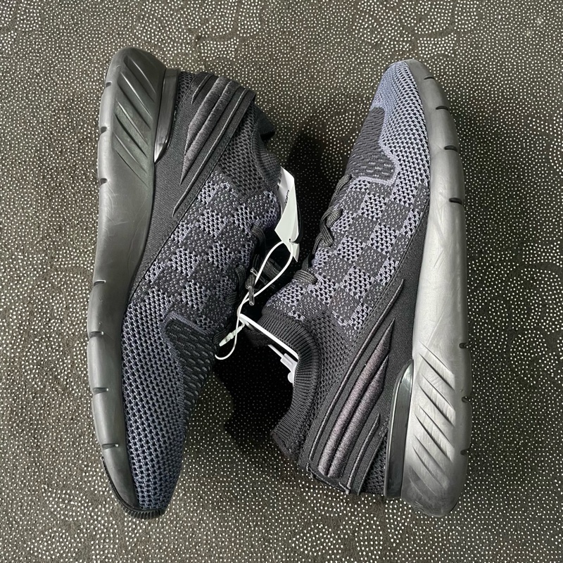 lv黑藍棋盤格運動鞋41.5碼，成色充新-7