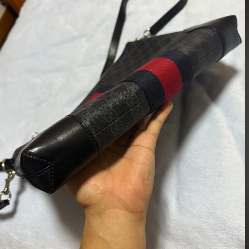 Gucci 單肩斜挎手拿包-3