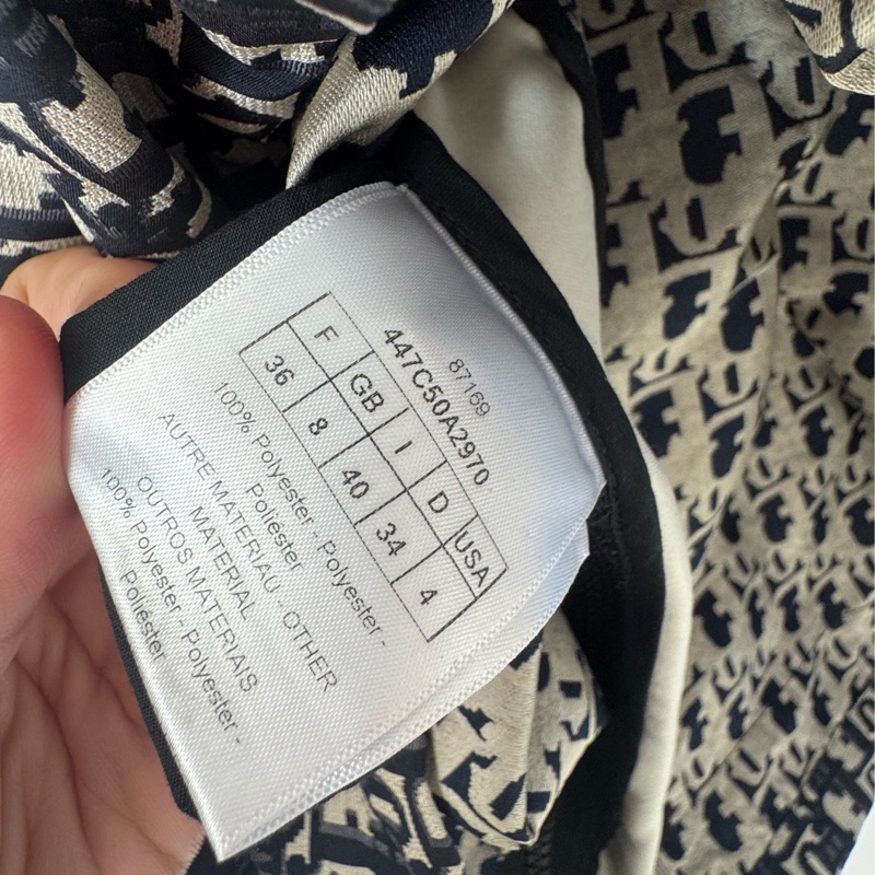 Dior滿版老花上衣-19