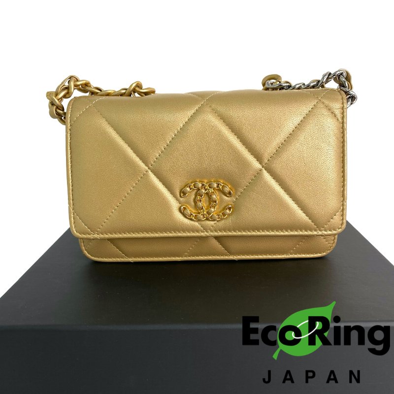 △ Chanel 香奈兒 19 Gold Lambskin Silver And Gold Tone Metal Ruthenium-Finish Metal Wallet On Chain No.30 19金色小羊皮銀色和金色金屬鍍釕金屬鎖鏈銀包No.30 - 257022476-0