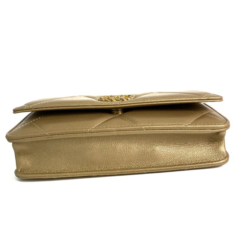 △ Chanel 香奈兒 19 Gold Lambskin Silver And Gold Tone Metal Ruthenium-Finish Metal Wallet On Chain No.30 19金色小羊皮銀色和金色金屬鍍釕金屬鎖鏈銀包No.30 - 257022476-5