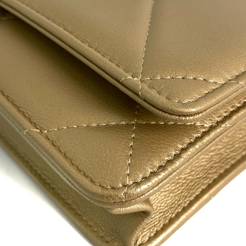 △ Chanel 香奈兒 19 Gold Lambskin Silver And Gold Tone Metal Ruthenium-Finish Metal Wallet On Chain No.30 19金色小羊皮銀色和金色金屬鍍釕金屬鎖鏈銀包No.30 - 257022476-7