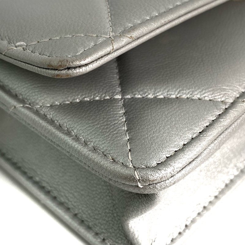 △ Chanel 香奈兒 19 SIlver Lambskin Silver And Gold Tone Metal Ruthenium-Finish Metal Wallet On Chain No.30 19銀色小羊皮銀色和金色金屬鍍釕金屬鎖鏈銀包No.30 - 257022474-6