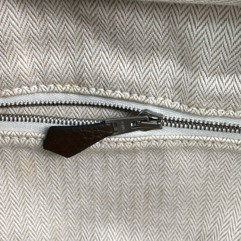 △ Hermes 愛馬仕 Brown Clemence Calfskin Palladium Plated Metal Victoria 35 Shoulder Bag Stamp [O] 啡色粒紋小牛皮鍍鈀金屬肩背袋[O]刻 - 257022416-16