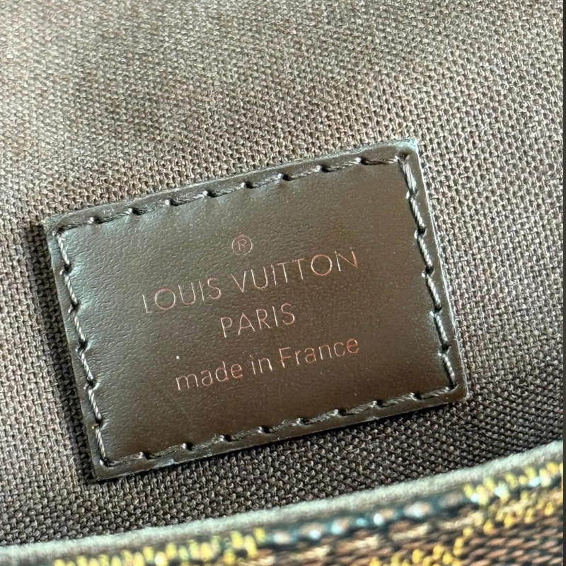 Lv 棋盤格紋翻蓋斜背書（N51210）停產-8