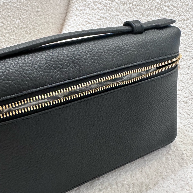 【全🆕】Loro Piana LP19飯盒包 黑金色 (二代扣) 手提包 斜挎FAN4045-8000-4