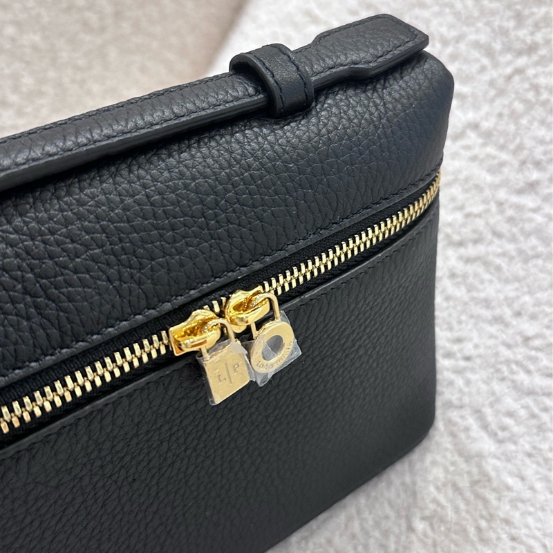 【全🆕】Loro Piana LP19飯盒包 黑金色 (二代扣) 手提包 斜挎FAN4045-8000-5