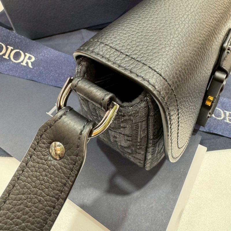 DIOR 斜背包/側背包 9成新-7