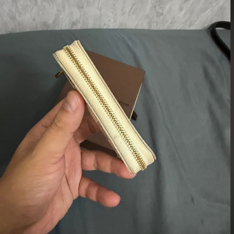 Lv 白色棋盤格零錢包-3