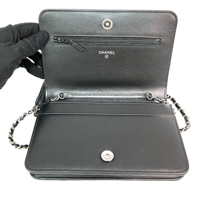 △ Chanel 香奈兒 Black Lambskin Ruthenium-Finish Metal Fringe Wallet On Chain A84444 No.28 黑色小羊皮鍍釕金屬流蘇鎖鏈銀包No.28 - 257022877-14