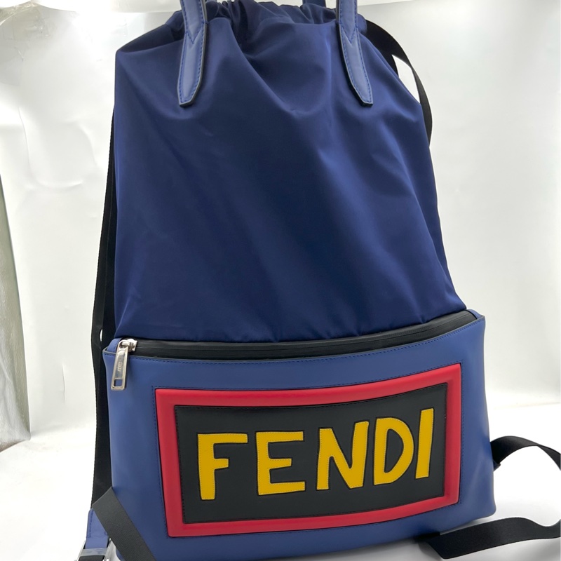 Fendi. 年輕款手提後背輕量兩用帆布包-6