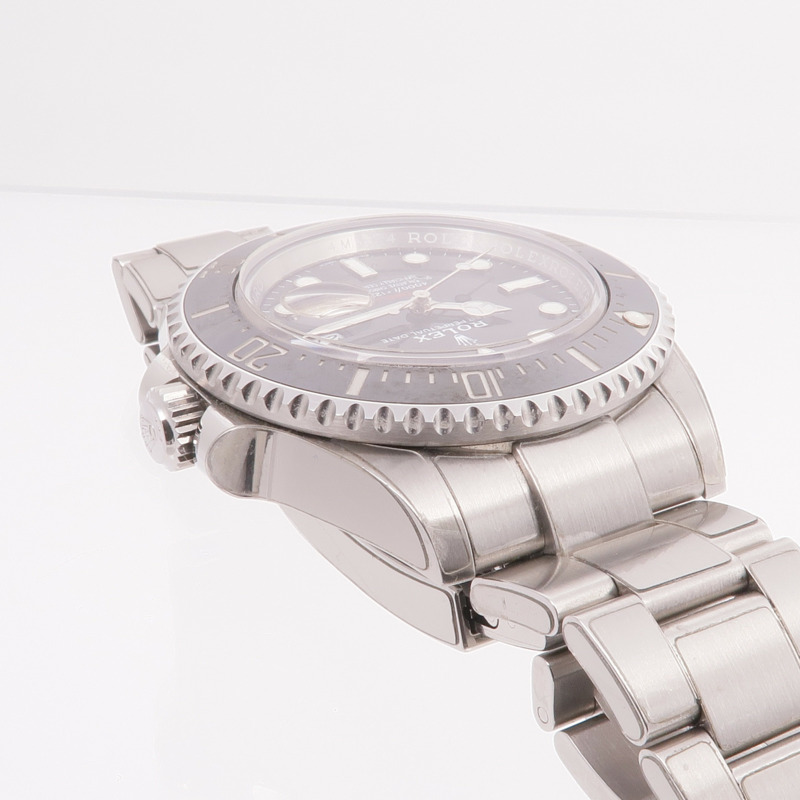 ROLEX Sea Dweller 126600-18
