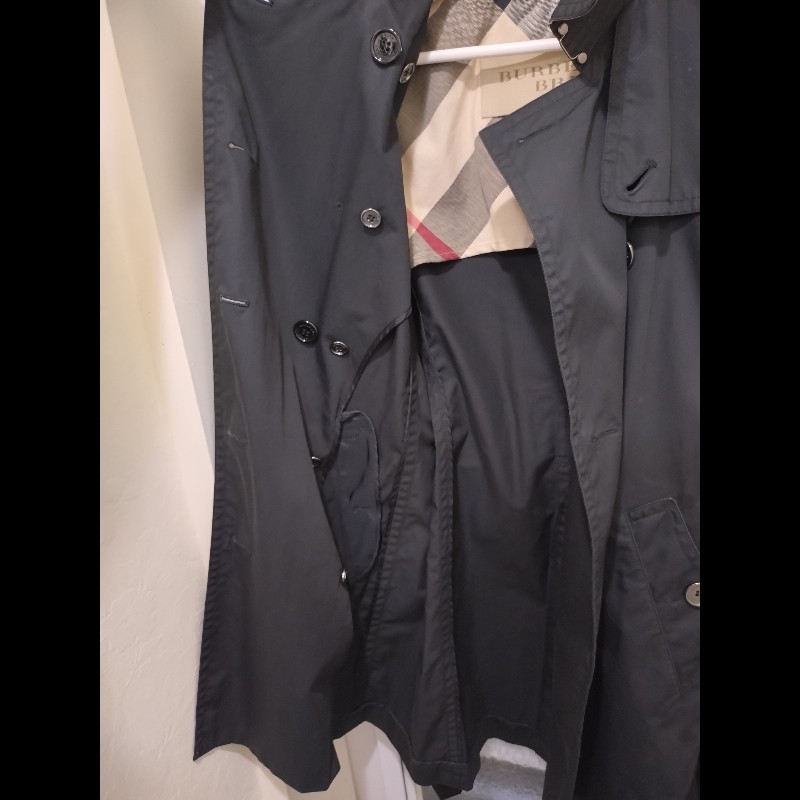 Burberry 黑色雙排釦風衣-6