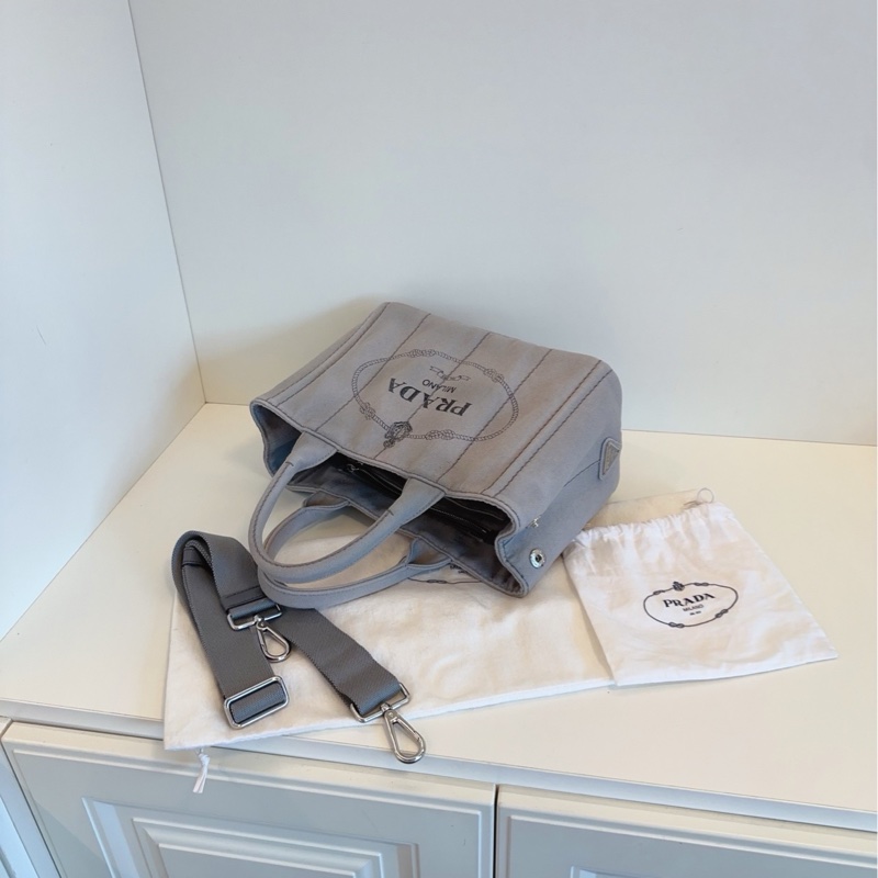 【98新🆕】Prada 淺灰帆布沙灘包 手提包 單肩包-7