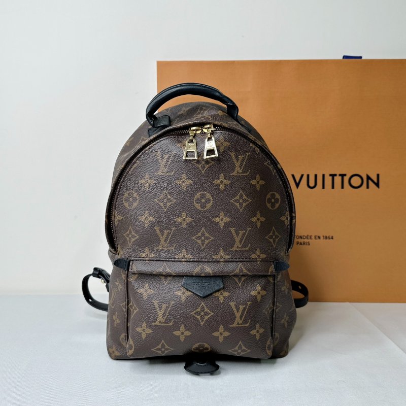 LV Palm Springs小款後背包-0