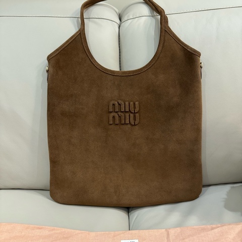Miu Miu Ivy bag/肩背包/中號/麂皮款/全新閒置美品