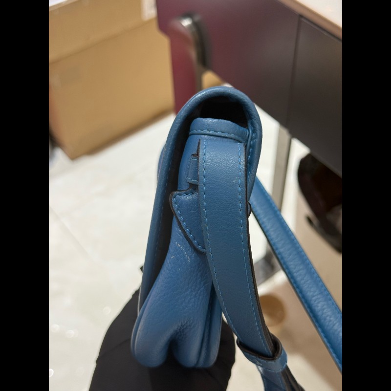 Loewe 皇冠半月斜挎包 藍色牛皮 半月馬鞍 底長23cm-11