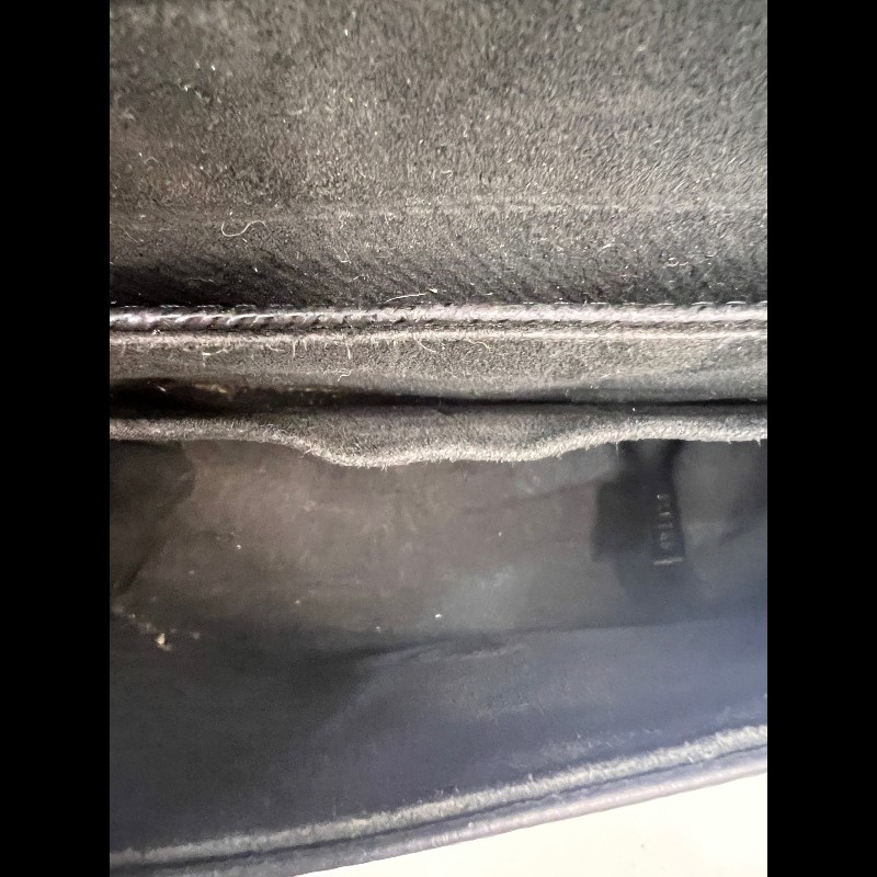 LV LockyBB黑色EPI水波紋肩背包-15