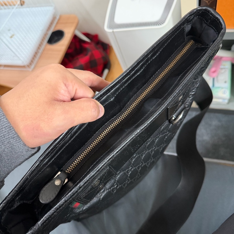 Gucci黑色牛皮單肩斜挎包-7