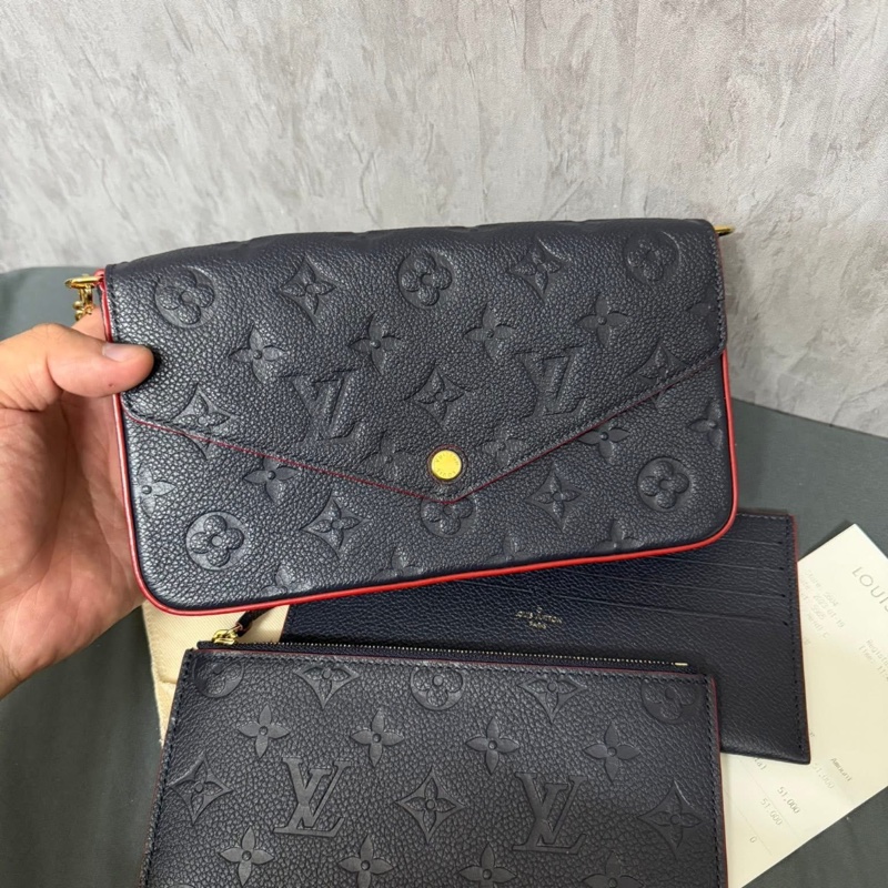 Lv 深藍壓紋三合一鏈條包-2